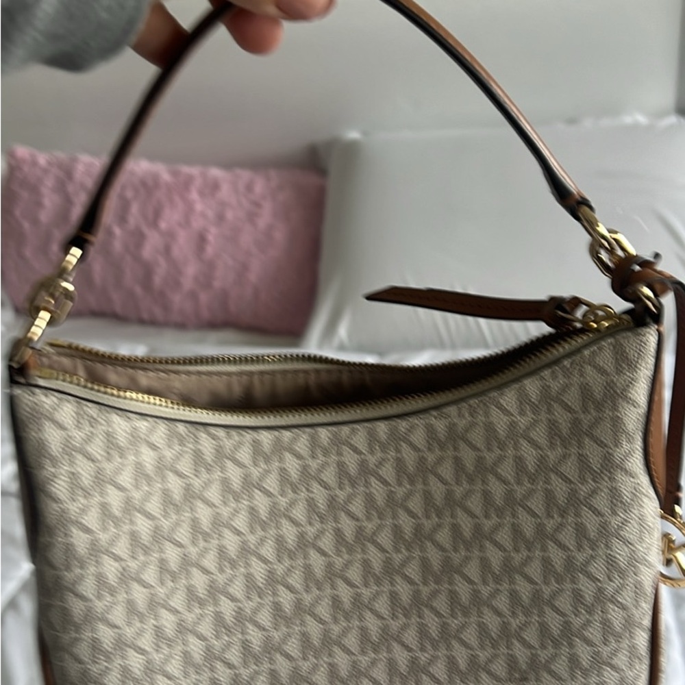 Elegant Beige Designer Handbag